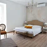 Donna Cinzia Bed & Breakfast Santa Venerina
