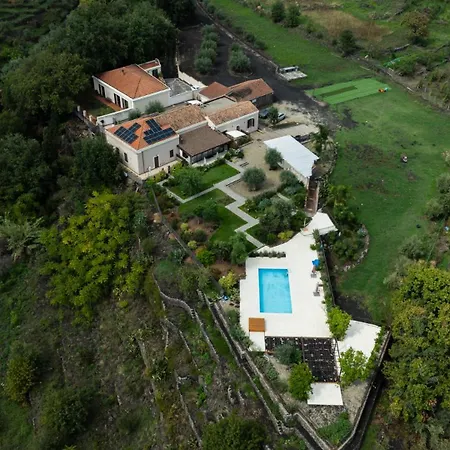 Donna Cinzia Bed & Breakfast Santa Venerina